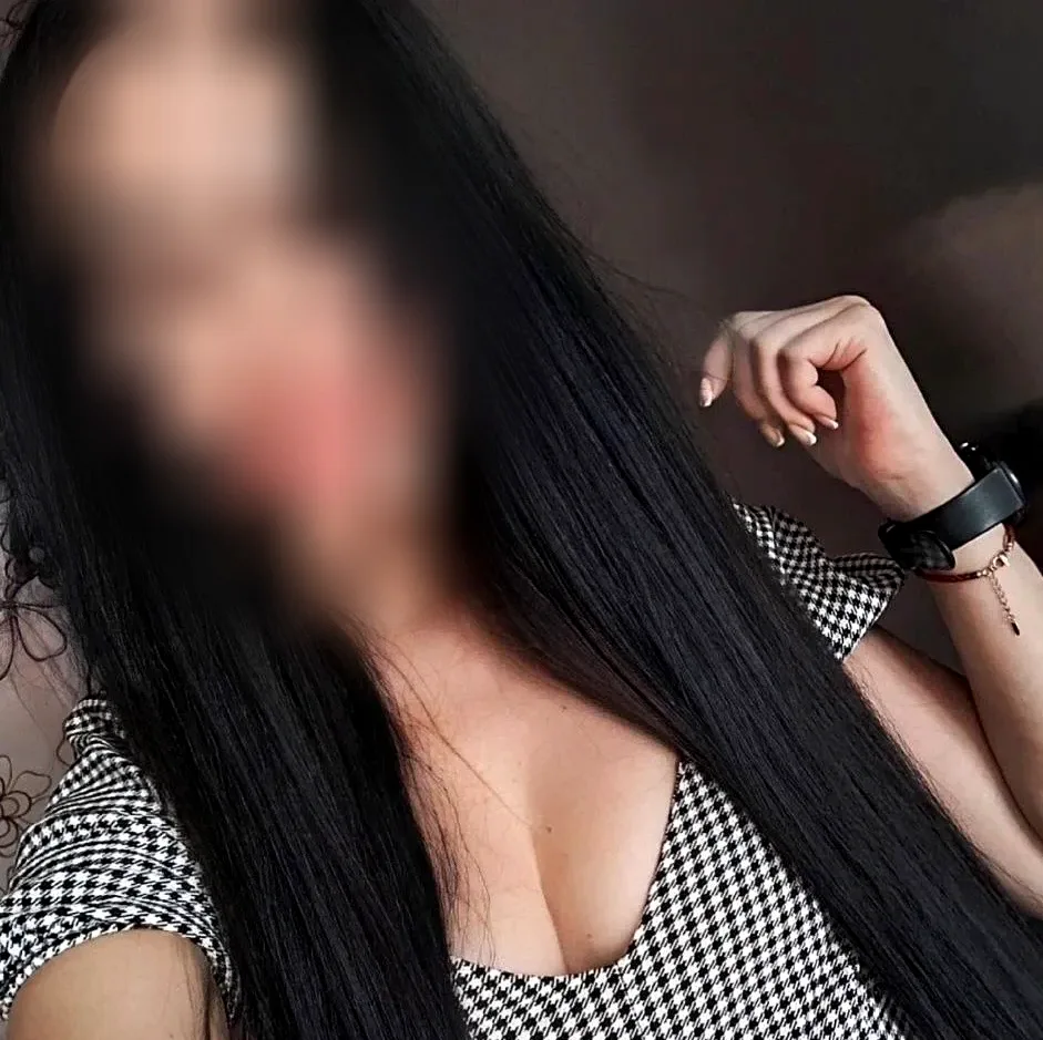 Melanie, 30