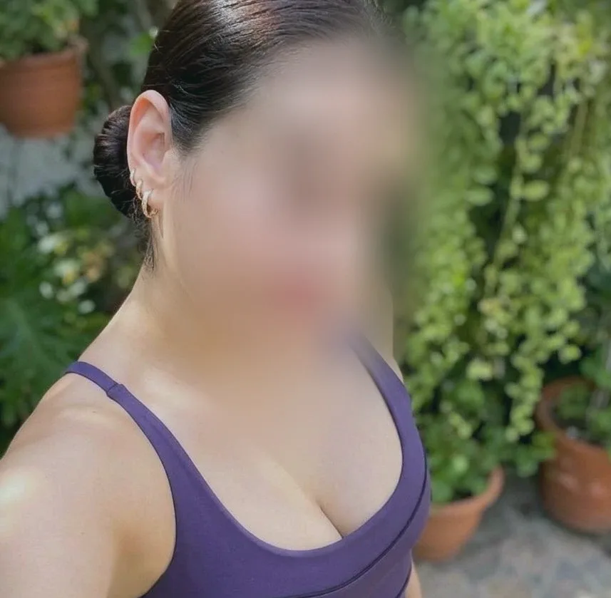Nora, 25